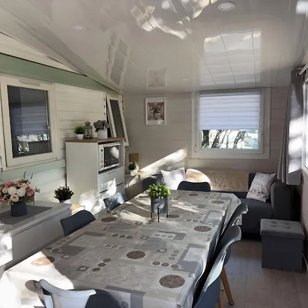 Mobil-home Sud Ardeche 6 Personnes Avec Clim Campsite *